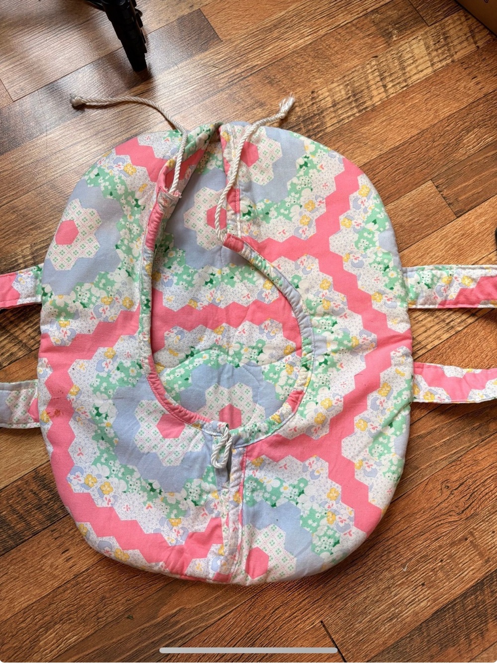Grandmothers Flower Garden Casserole Carry Case